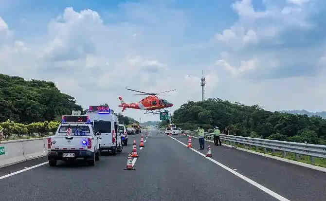 永寿高速公路汽车救援案例